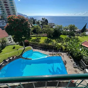  Apartment Luxury Oceanfront At Reid's Gardens Portugal