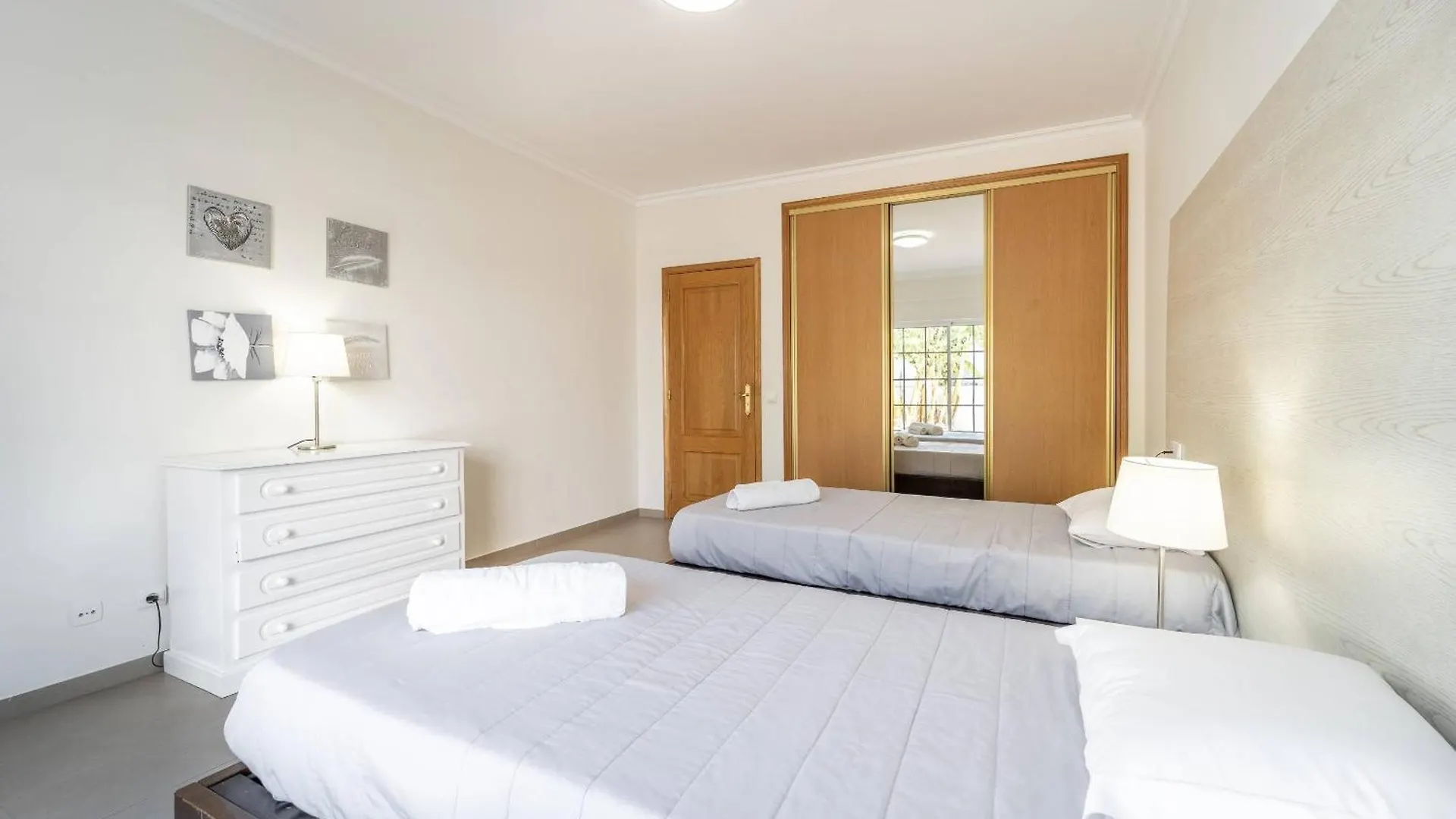 Villa Lemos By Hellovacations Albufeira 0*,  Portugal